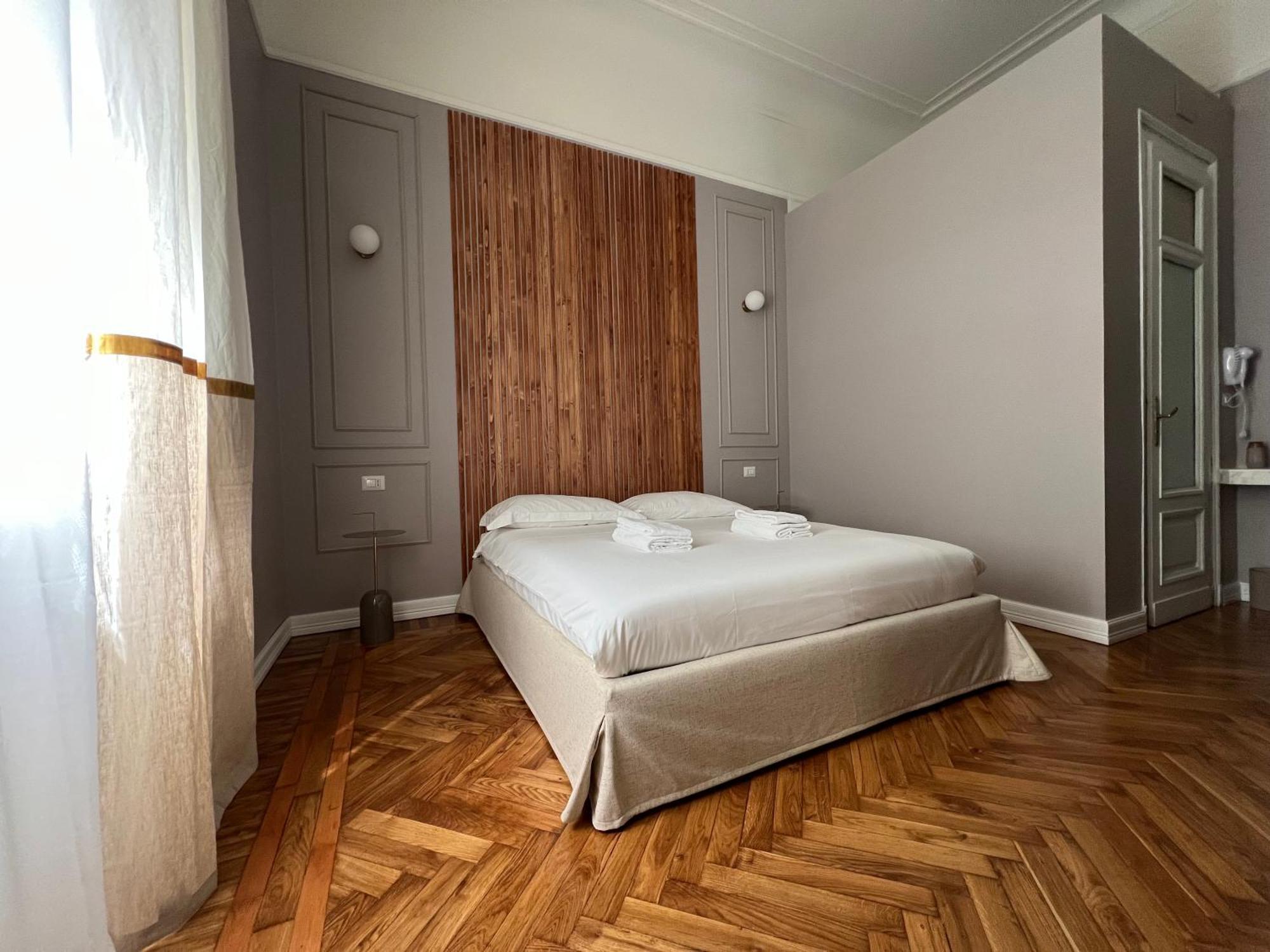 Turin Central Cavour 외부 사진